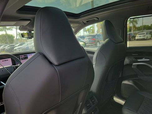New 2026 Audi SQ5 Premium Plus AWD/4WD image 24