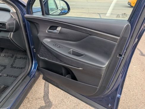 Used 2022 Hyundai Santa Fe SEL w/ Convenience + Premium Package image 5