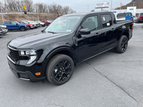 New 2026 Ford Maverick XLT w/ Equipment Group 301A AWD/4WD image 28