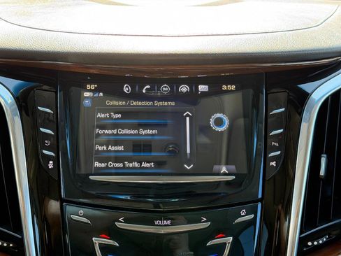 Used 2018 Cadillac Escalade Luxury AWD/4WD image 74