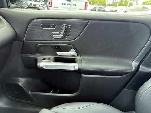 Certified 2026 Mercedes-Benz GLB 250 4MATIC image 25