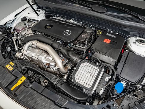 Certified 2026 Mercedes-Benz GLB 250 4MATIC image 42