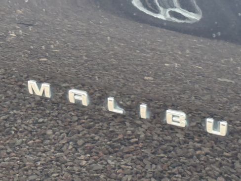 Used 2023 Chevrolet Malibu LT image 7