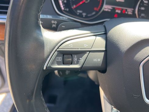 Used 2023 Audi Q5 2.0T Premium w/ Convenience Package image 17