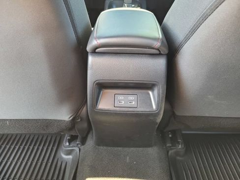 Used 2024 Toyota Corolla SE FWD image 17