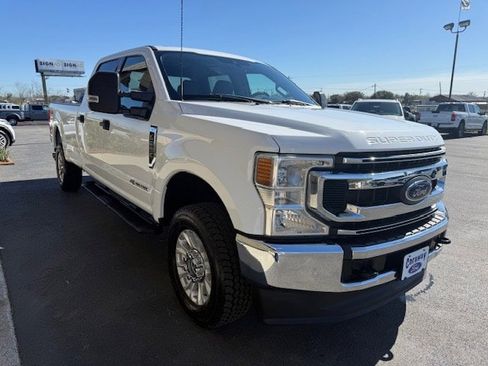 Used 2022 Ford F250 XLT image 5