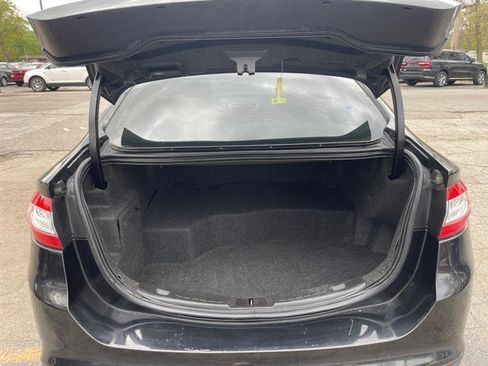 Used 2013 Ford Fusion SE FWD image 15