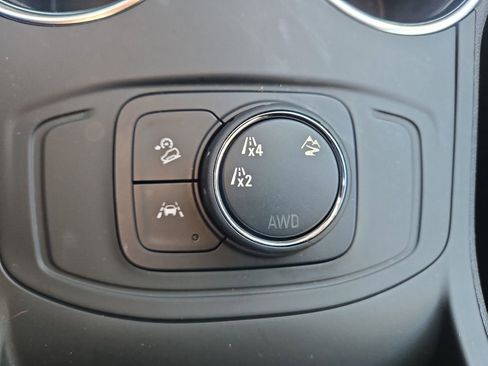 Certified 2023 GMC Terrain SLE w/ Elevation Edition image 23