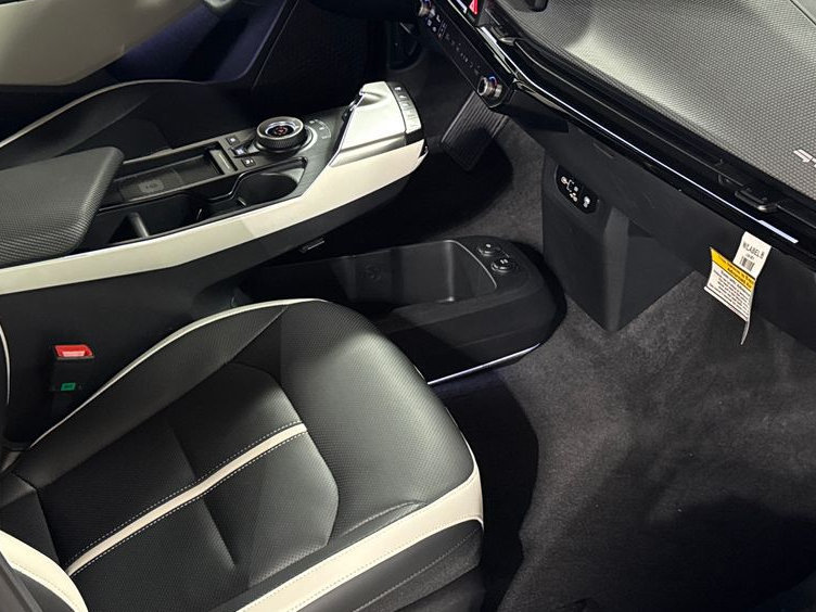 New 2026 Kia EV6 GT-Line AWD/4WD image 24