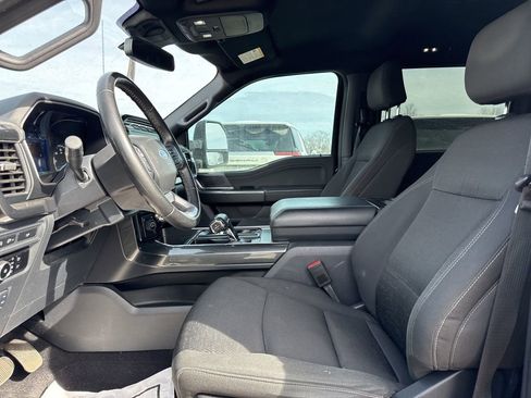 Used 2023 Ford F150 XLT w/ Equipment Group 302A High image 5