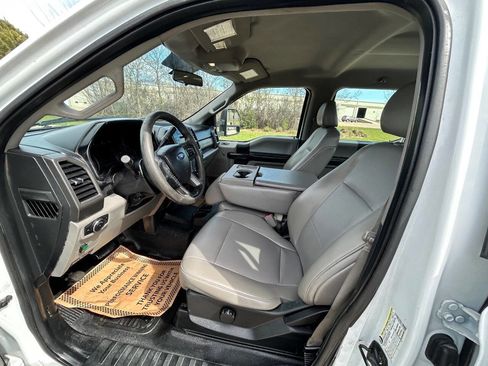 Used 2018 Ford F250 XL w/ Power Equipment Group image 12