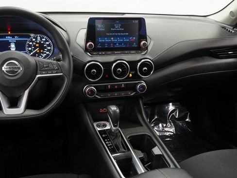 Used 2023 Nissan Sentra SV image 24