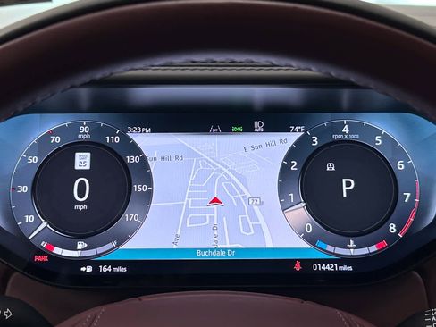 Used 2024 Land Rover Range Rover Long Wheelbase Autobiography image 27