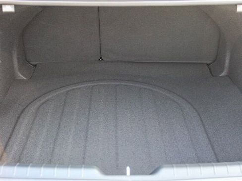 New 2025 Kia K4 LXS image 26