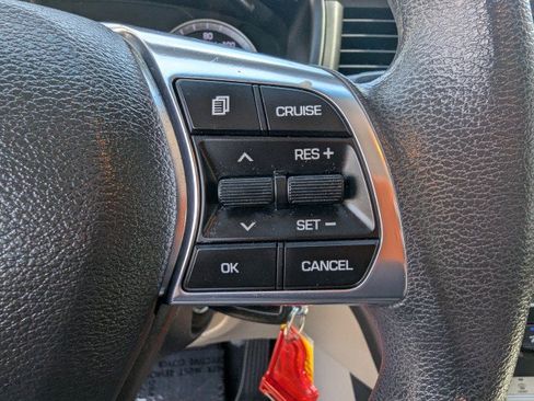 Used 2018 Hyundai Sonata SE FWD image 14