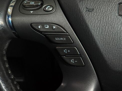 Used 2022 Nissan Murano Platinum w/ Cargo Package image 25