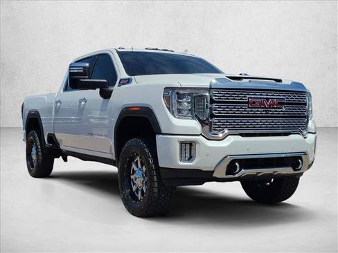 Used 2020 GMC Sierra 2500 Denali w/ Denali Ultimate Package AWD/4WD image 3