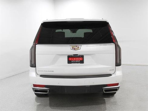 Certified 2023 Cadillac Escalade Premium Luxury Platinum image 25