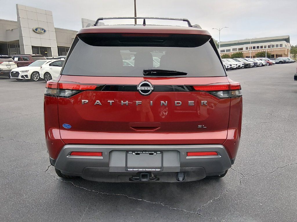 Used 2026 Nissan Pathfinder SL w/ SL Premium Package FWD image 5