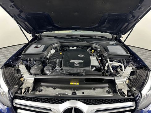 Used 2019 Mercedes-Benz GLC 300 GLC 300 4MATIC Sport Utility 4 image 20