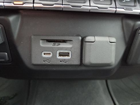 Used 2021 Chevrolet Silverado 1500 LT w/ All Star Edition Plus image 10