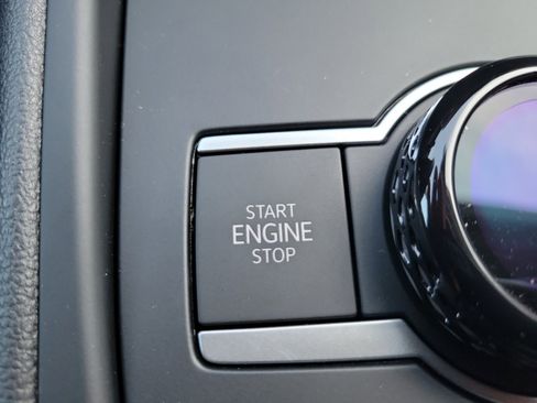 New 2026 Volkswagen Tiguan SE AWD/4WD image 20