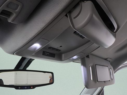 Used 2017 GMC Sierra 1500 SLE image 15