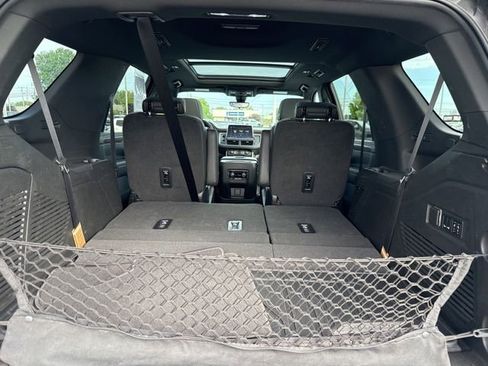 Used 2022 Chevrolet Tahoe High Country AWD/4WD image 40