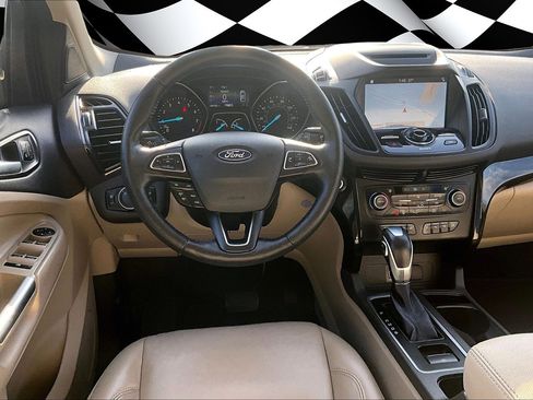 Certified 2018 Ford Escape Titanium image 4