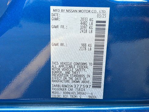 Used 2025 Nissan Altima 2.5 SV w/ SV Premium Package AWD/4WD image 30