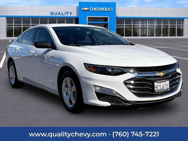Certified 2022 Chevrolet Malibu LS FWD image 1