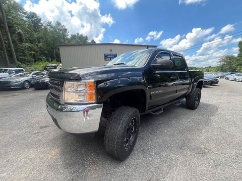 Used 2013 Chevrolet Silverado 1500 LT w/ All-Star Edition AWD/4WD image 2