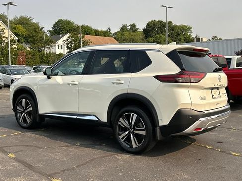 Certified 2023 Nissan Rogue Platinum w/ Platinum Premium Package AWD/4WD image 4