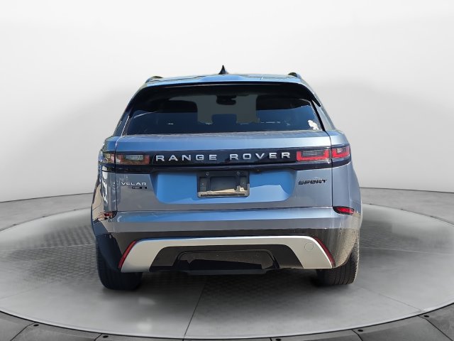 Used 2018 Land Rover Range Rover Velar R-Dynamic SE AWD/4WD image 4