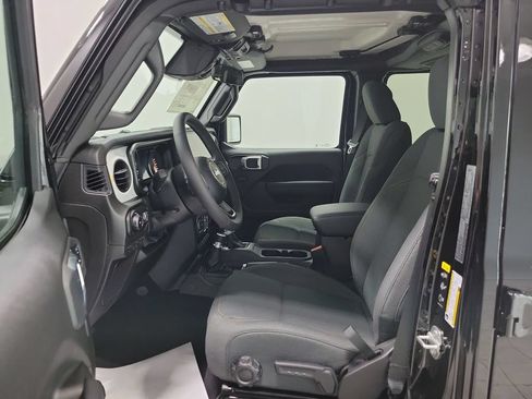 New 2026 Jeep Wrangler Unlimited Sport AWD/4WD image 9