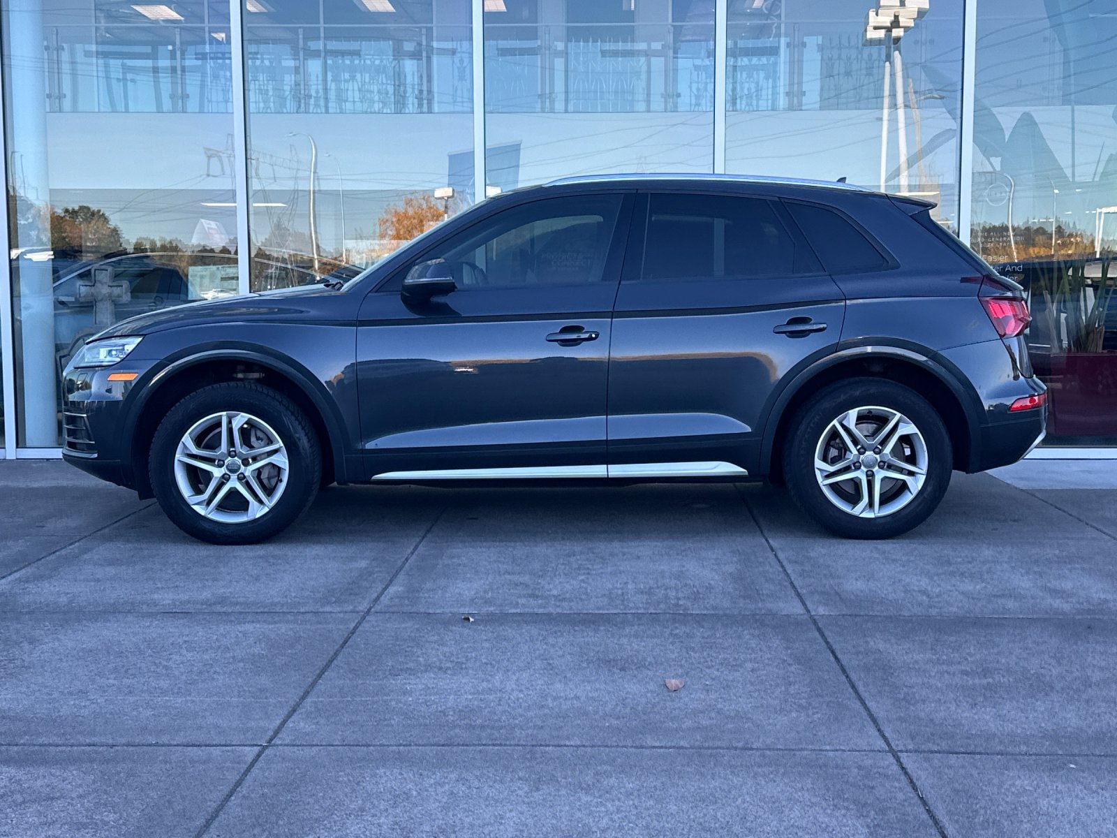Used 2018 Audi Q5 2.0T Premium AWD/4WD image 7