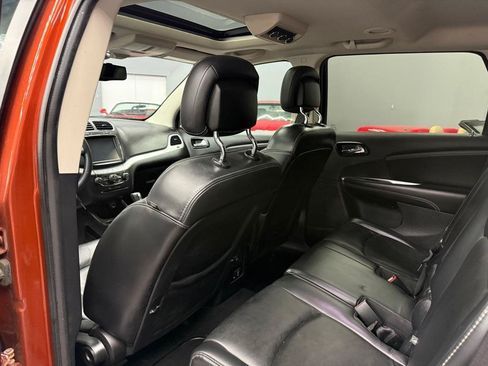 Used 2014 Dodge Journey Limited w/ Flexible Seating Group FWD image 10