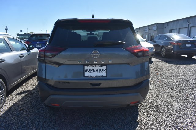 Used 2023 Nissan Rogue S FWD image 5