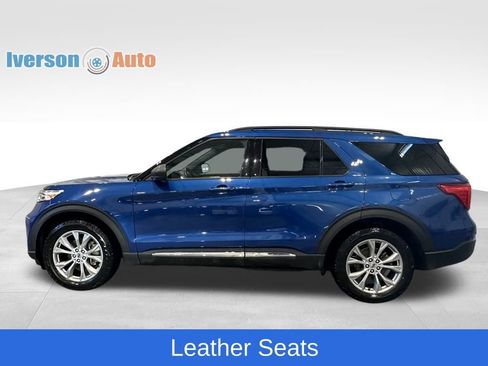 Used 2020 Ford Explorer XLT w/ Equipment Group 202A image 5