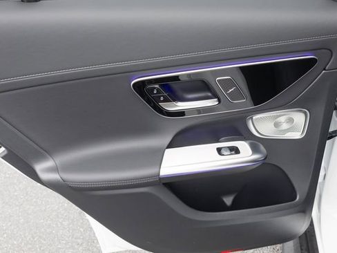 New 2026 Mercedes-Benz GLC 300 4MATIC image 16