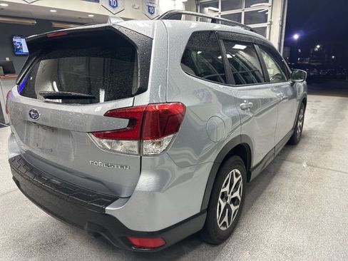 Used 2021 Subaru Forester Premium w/ Popular Package #1 image 8