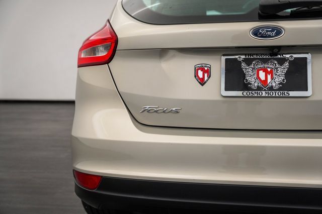 Used 2016 Ford Focus SE FWD image 38