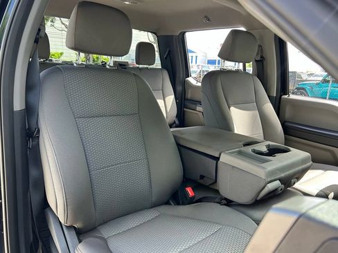 Used 2022 Ford F250 XLT w/ XLT Value Package AWD/4WD image 38
