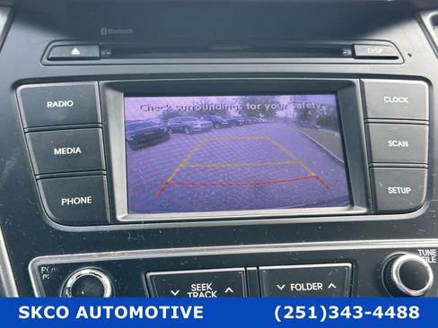 Used 2018 Hyundai Santa Fe Sport image 17