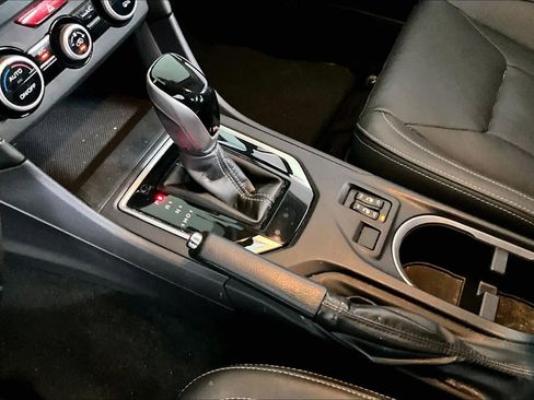 Used 2017 Subaru Impreza 2.0i Limited image 16