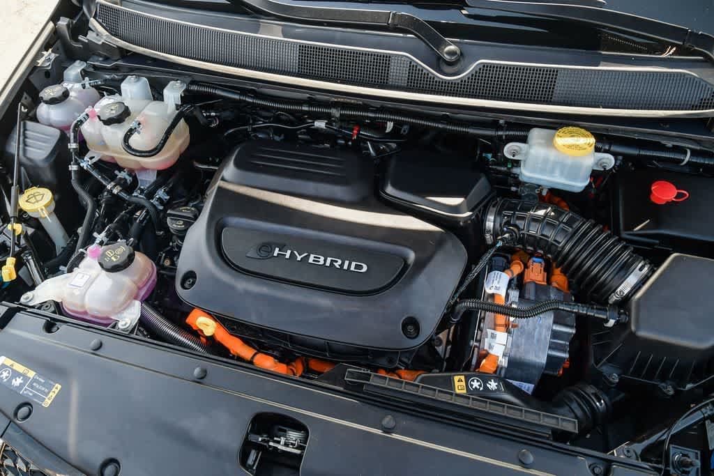 Used 2022 Chrysler Pacifica Pinnacle FWD image 30