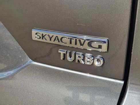 New 2025 MAZDA CX-5 Signature image 17