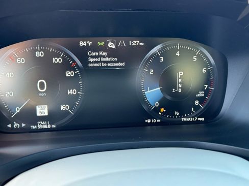 Used 2021 Volvo S60 T5 Momentum w/ Climate Package image 26