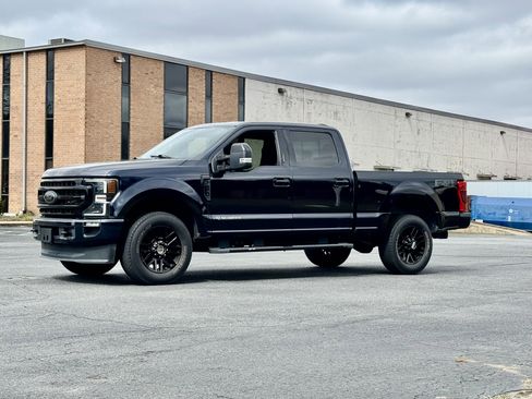 Used 2021 Ford F250 Lariat image 4
