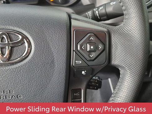 Used 2020 Toyota Tacoma TRD Off-Road AWD/4WD image 21